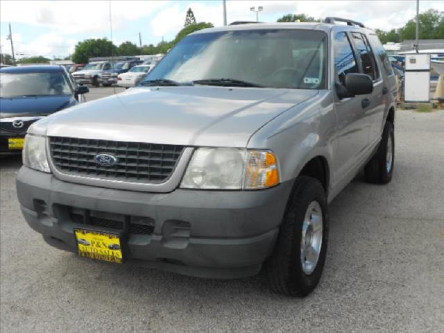 2003 Ford Explorer 2dr LWB