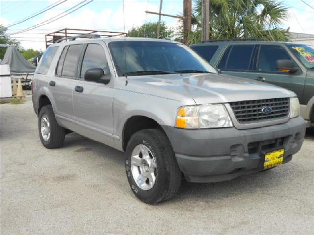 2003 Ford Explorer 2dr LWB