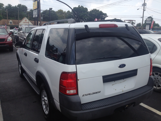 2003 Ford Explorer 2500 4WD