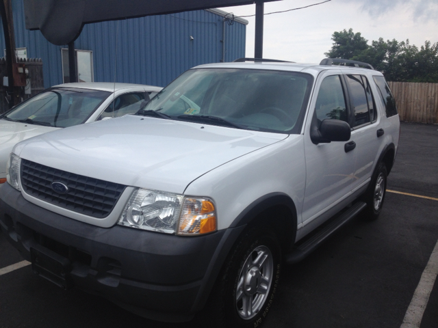 2003 Ford Explorer 2500 4WD