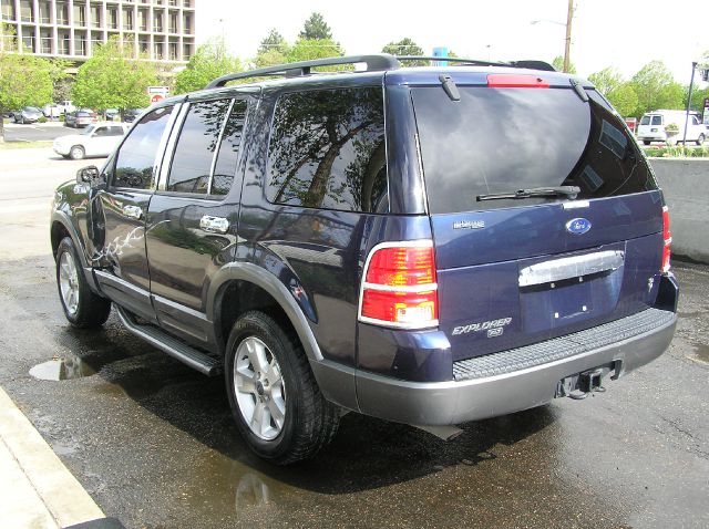 2003 Ford Explorer 4WD 5dr EX