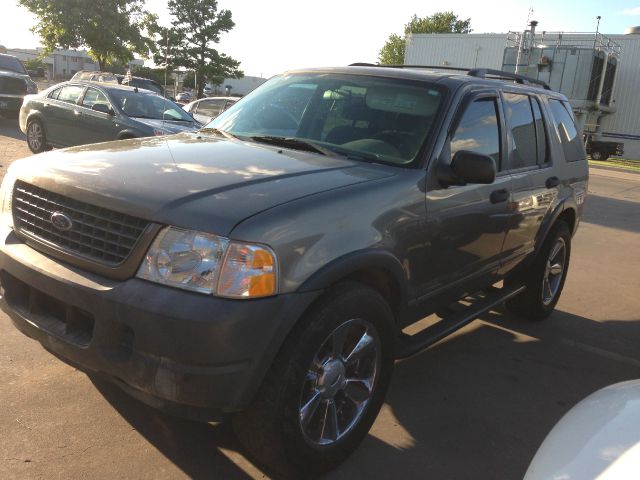 2003 Ford Explorer LT CREW 25