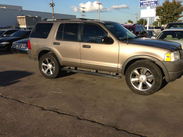 2003 Ford Explorer LT CREW 25