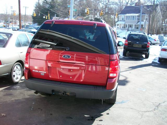 2003 Ford Explorer ESi