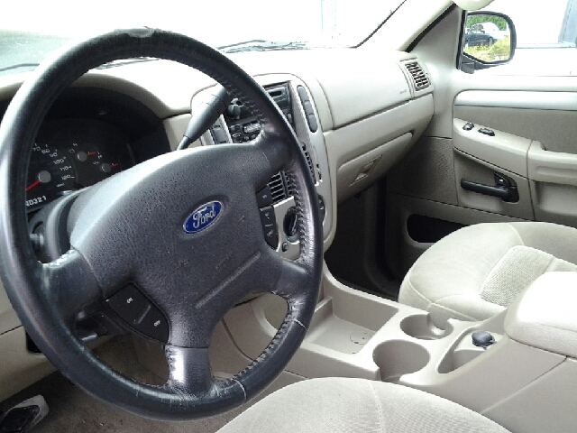 2003 Ford Explorer LT EXT 15