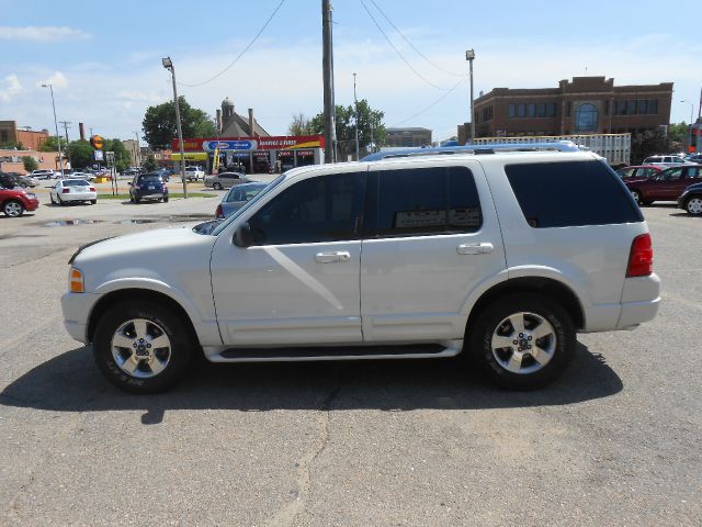 2003 Ford Explorer 2dr LWB