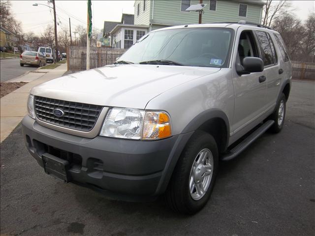 2003 Ford Explorer XLS