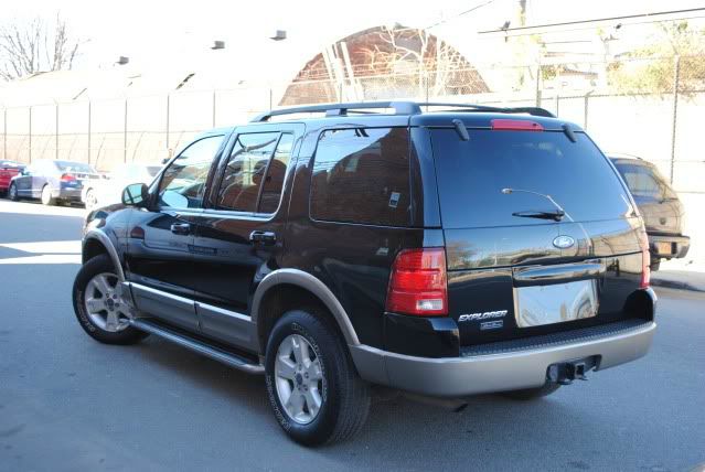 2003 Ford Explorer LT CREW 25