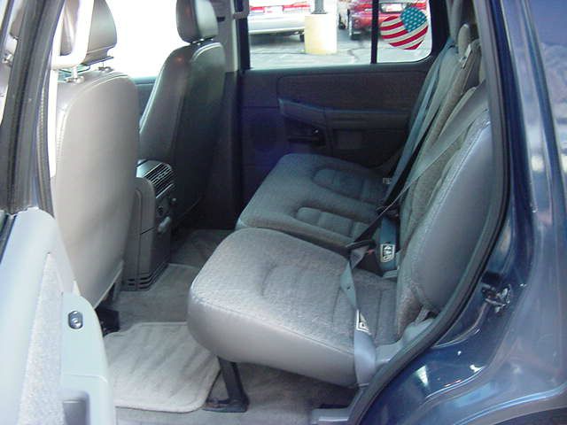 2003 Ford Explorer L AUTO W/cloth