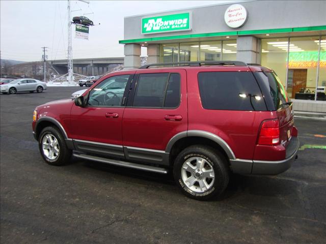 2003 Ford Explorer 2500 4WD