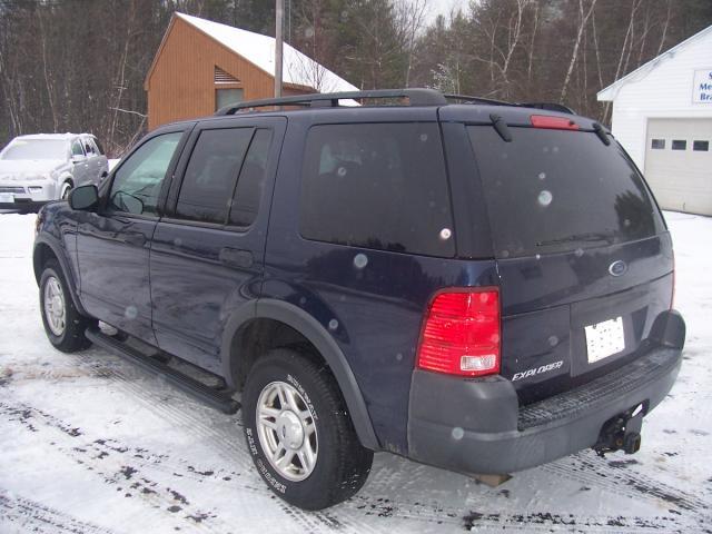 2003 Ford Explorer ESi