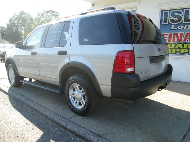 2003 Ford Explorer 2500 4WD