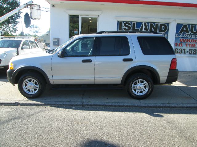 2003 Ford Explorer 2500 4WD