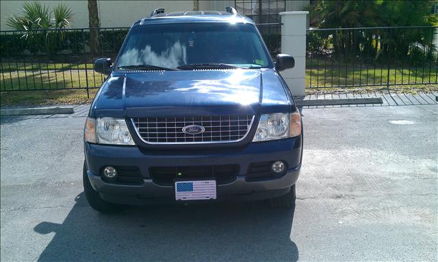 2003 Ford Explorer ESi