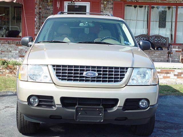 2003 Ford Explorer ESi