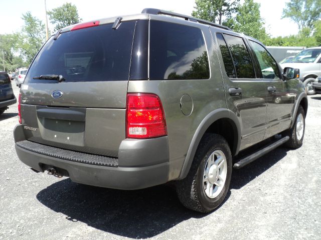 2003 Ford Explorer 2500 4WD