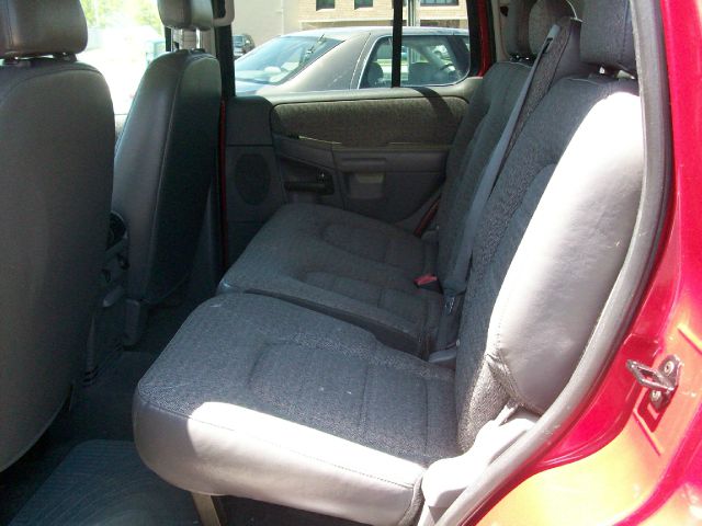 2003 Ford Explorer 2500 4WD