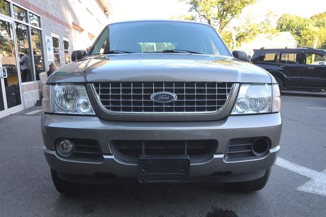 2003 Ford Explorer SLT 25