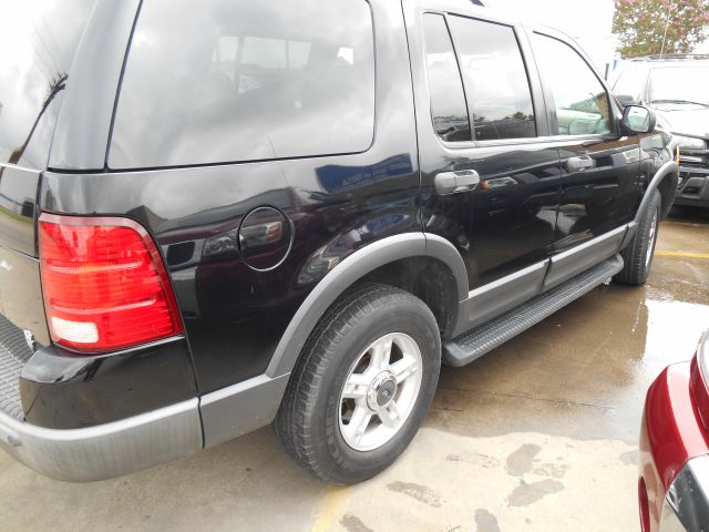 2003 Ford Explorer LTZ CREW 25