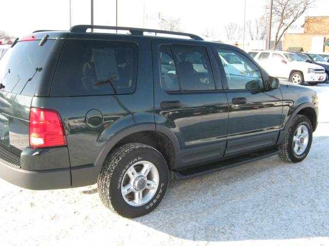 2003 Ford Explorer 2500 4WD