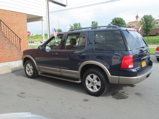 2003 Ford Explorer LT CREW 25