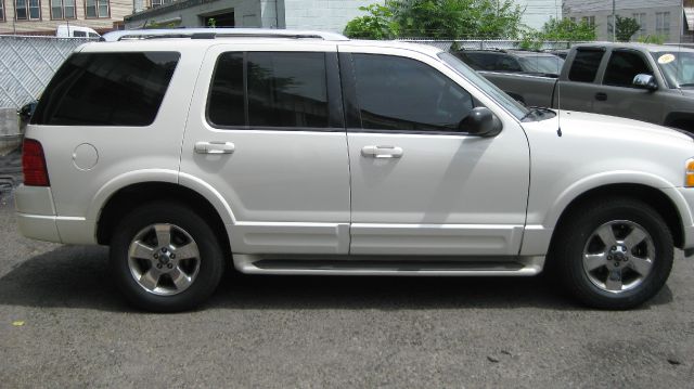 2003 Ford Explorer 1500 LS 4WD