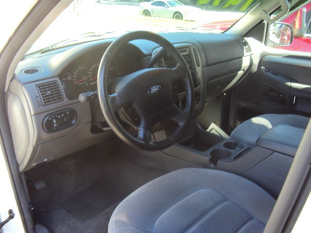 2004 Ford Explorer GXL