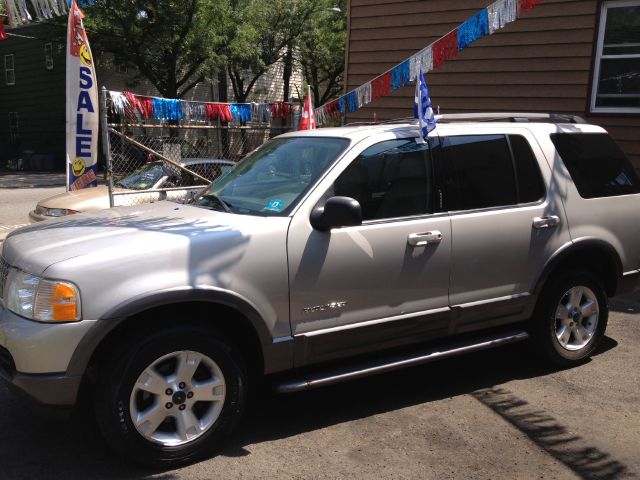 2004 Ford Explorer GXL