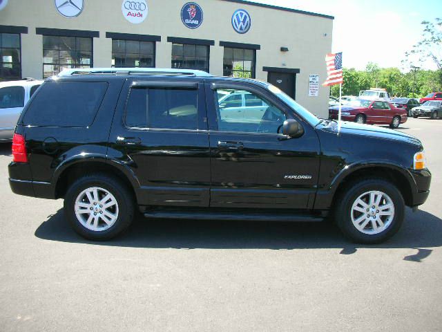 2004 Ford Explorer DX 4 Dr Sedan FWD