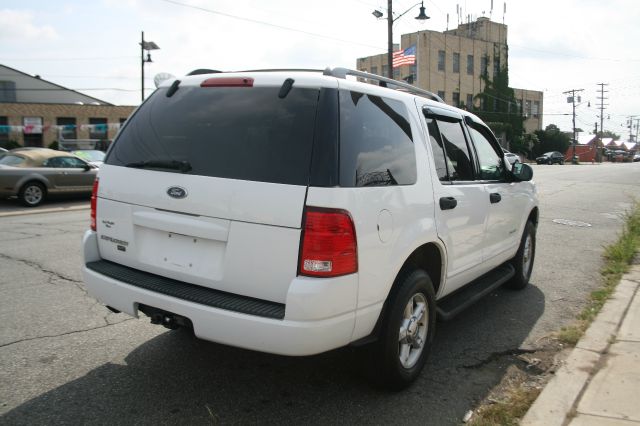 2004 Ford Explorer GXL