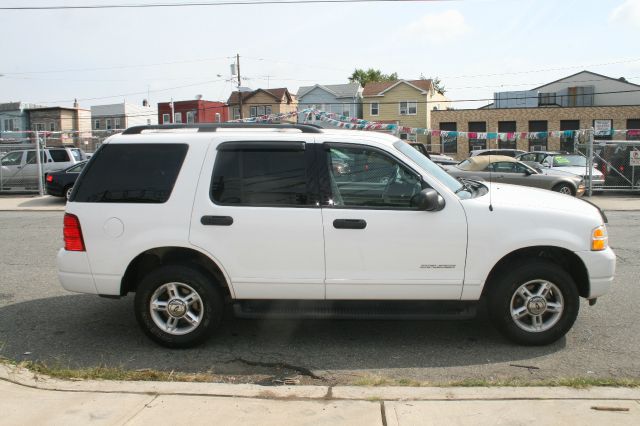 2004 Ford Explorer GXL