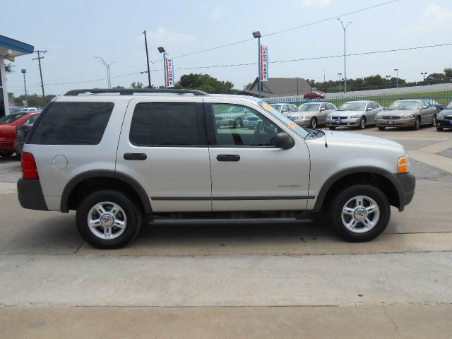 2004 Ford Explorer LT CREW 25