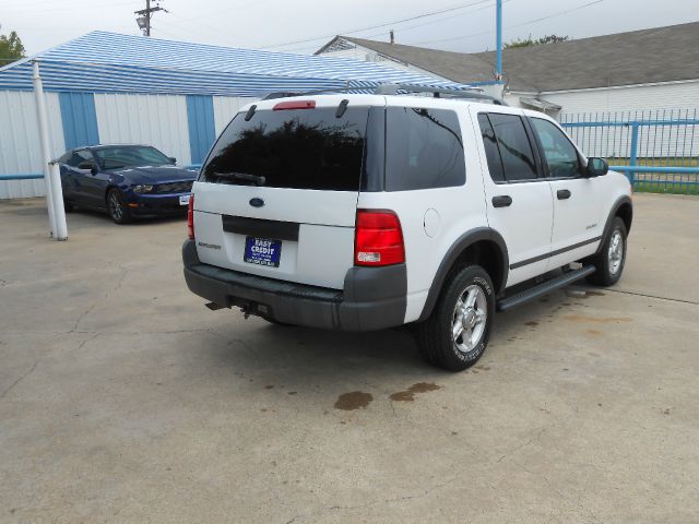 2004 Ford Explorer LT CREW 25