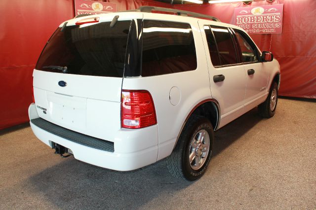 2004 Ford Explorer GXL