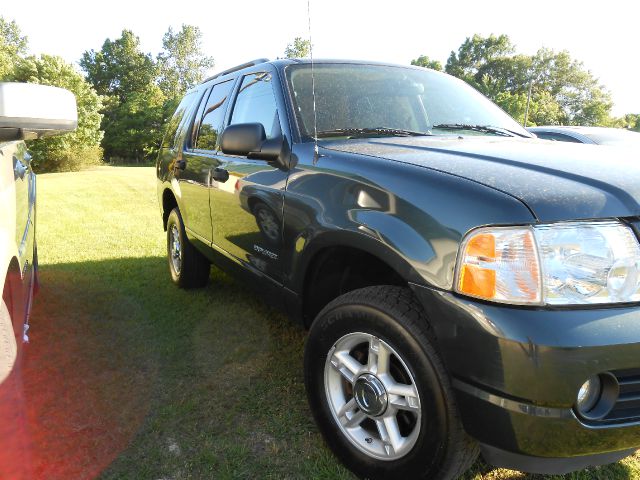 2004 Ford Explorer 2dr Cpe V6 Manual GT Limited