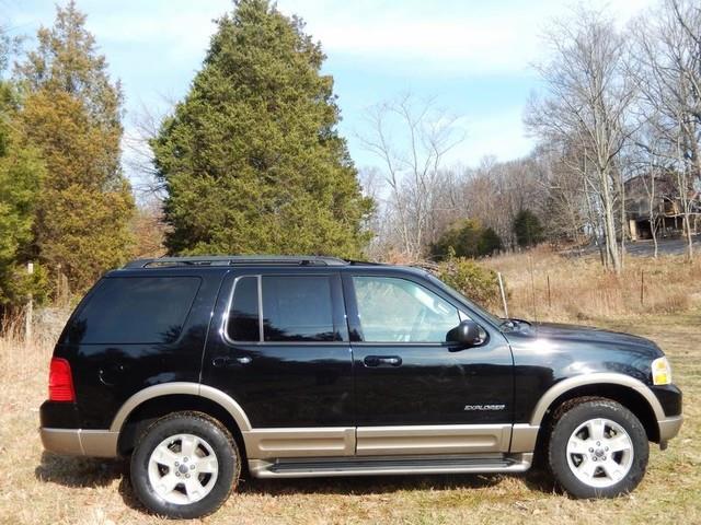 2004 Ford Explorer 5 Speed 4x4