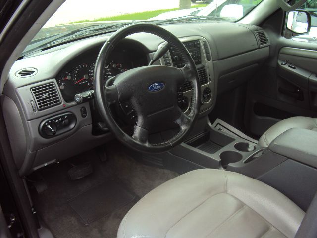 2004 Ford Explorer GXL