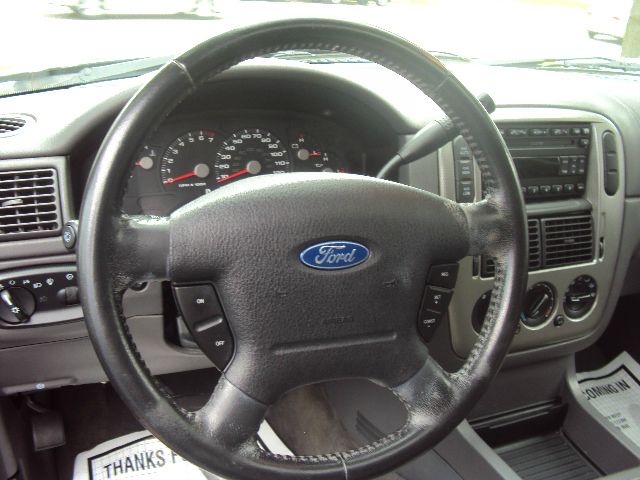 2004 Ford Explorer GXL