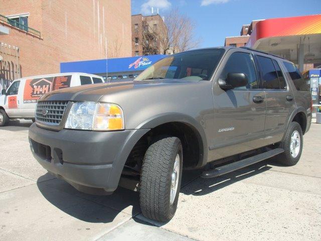 2004 Ford Explorer XLS