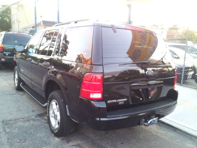 2004 Ford Explorer GXL