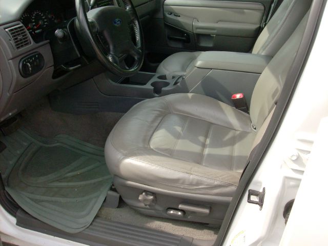 2004 Ford Explorer GXL