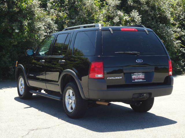 2004 Ford Explorer 2500 4WD