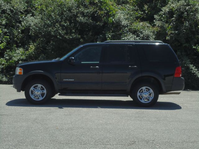 2004 Ford Explorer 2500 4WD