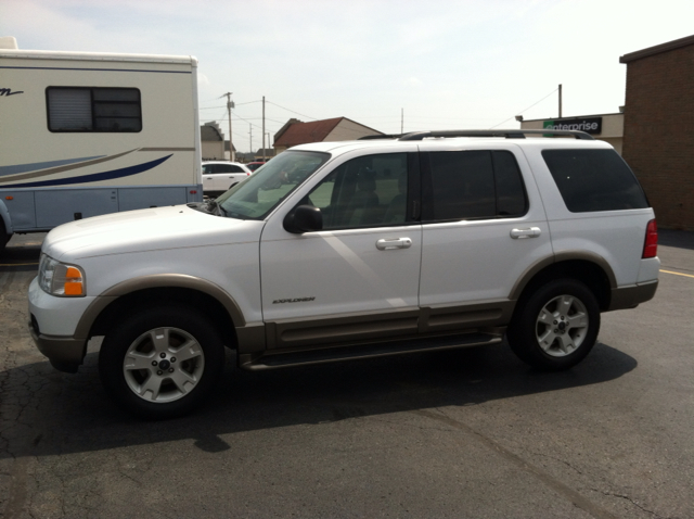 2004 Ford Explorer LT CREW 25