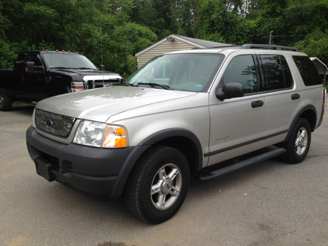 2004 Ford Explorer 2500 4WD