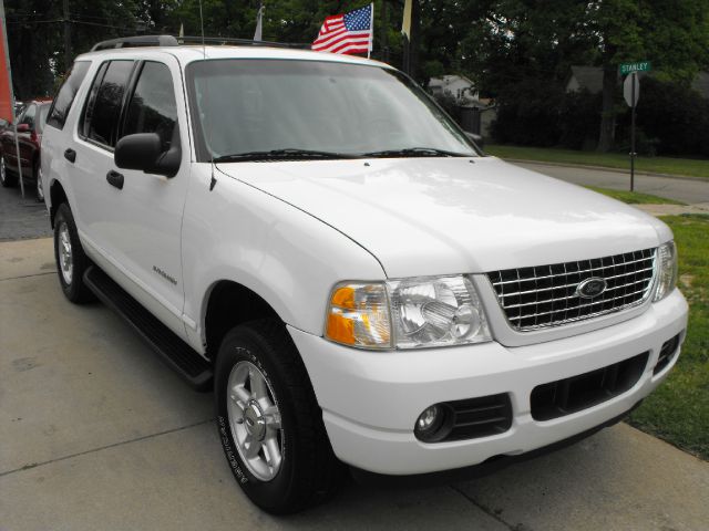 2004 Ford Explorer 2dr Cpe V6 Manual GT Limited