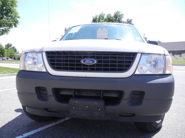 2004 Ford Explorer 2500 4WD