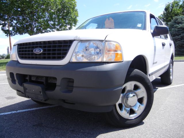 2004 Ford Explorer 2500 4WD