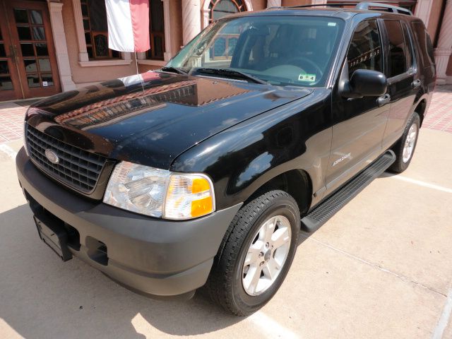 2004 Ford Explorer LT CREW 25