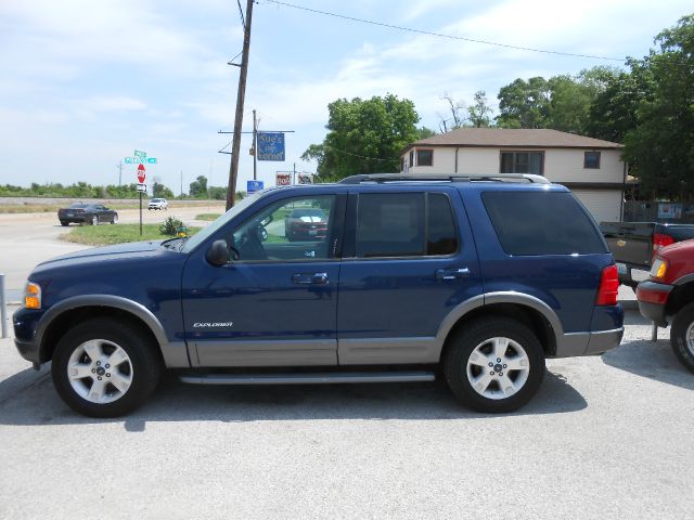 2004 Ford Explorer 4WD 5dr EX